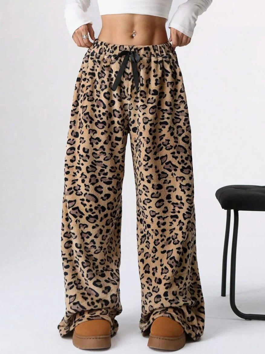 Winter Wild Leopard Pants