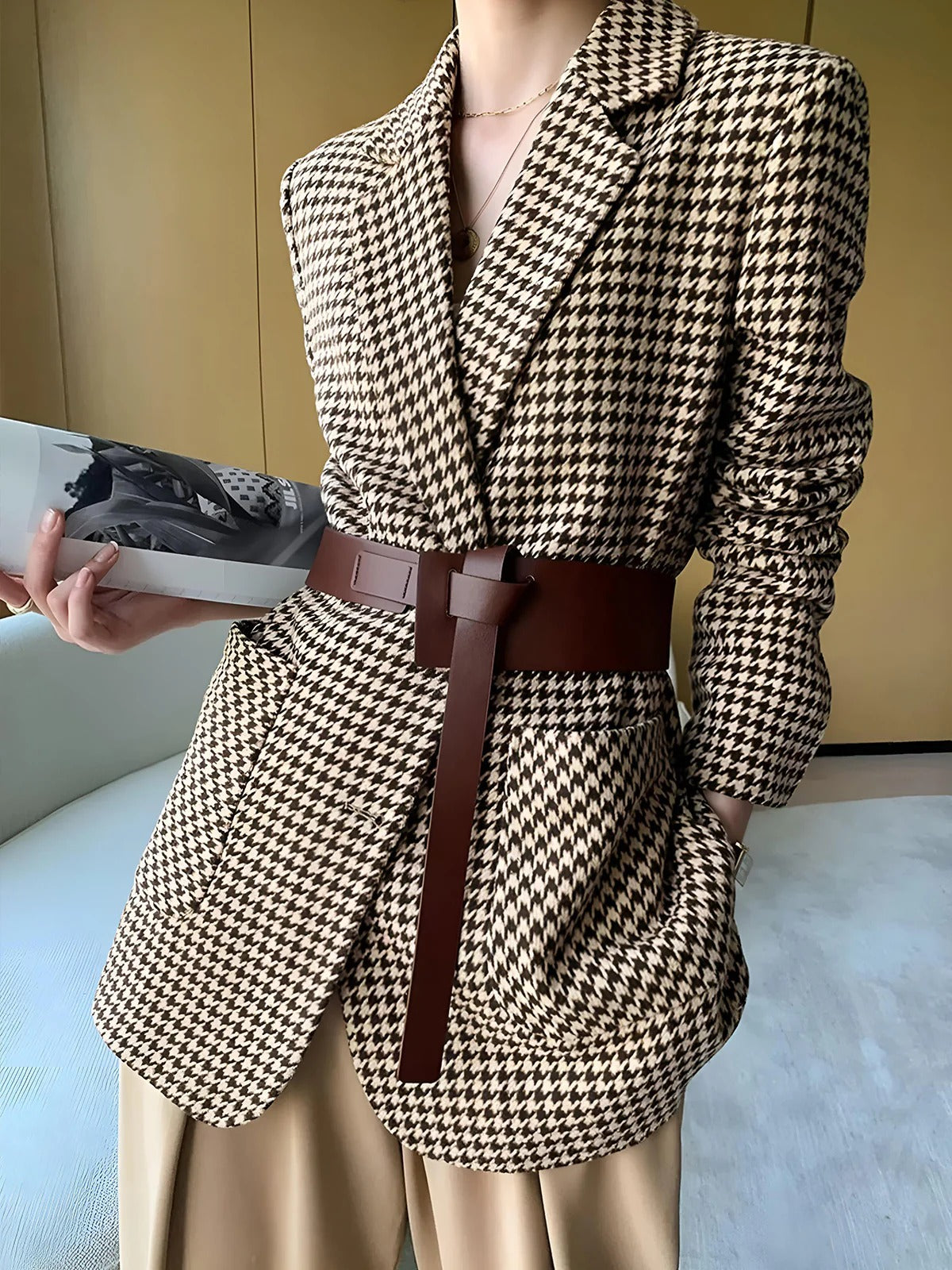 Fashion Houndstooth Split Blazer With Belt